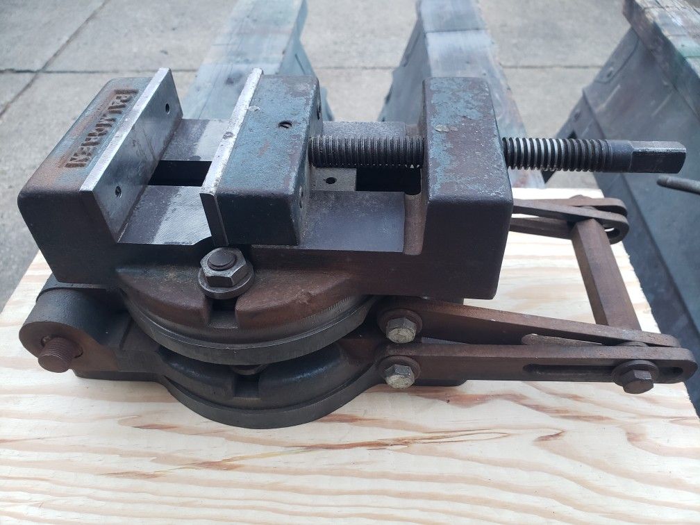 Palmgren Machine Vise