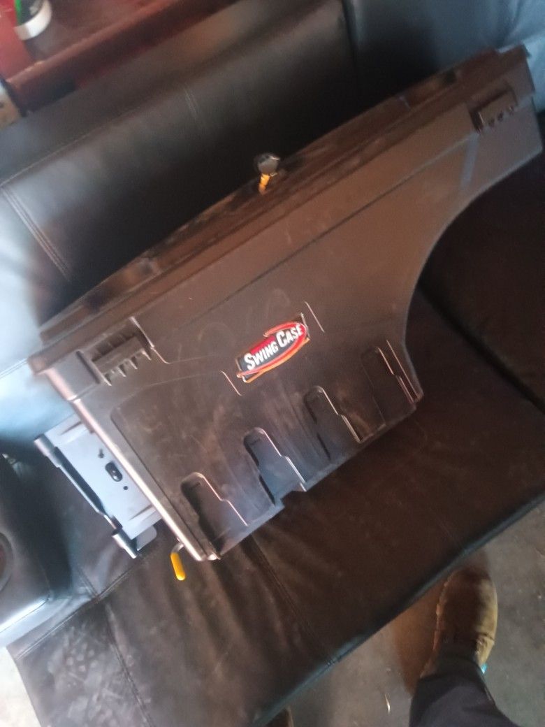 Swing case By Undercover