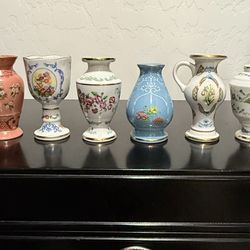 Lot Of 8 Vintage 1982 Franklin Porcelain Flower of the Month Miniature Vases