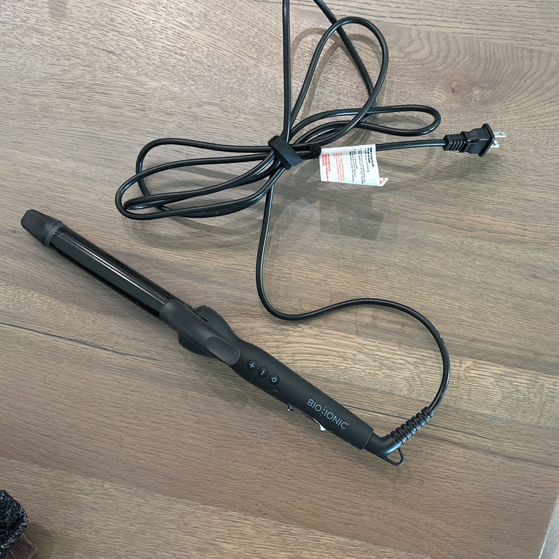 Bio Ionic Curl Expert 1in Curling Iron - Used Once