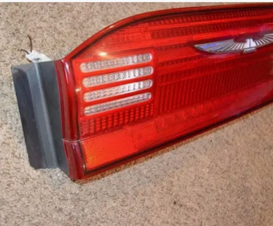ford thunderbird tail lights