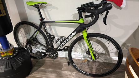Cannondale Synapse Road Bike