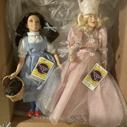 Dorothy Toto and Glenda, the good witch Barbies