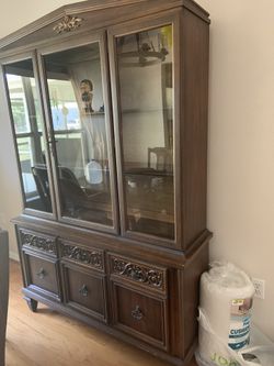 Large Hutch