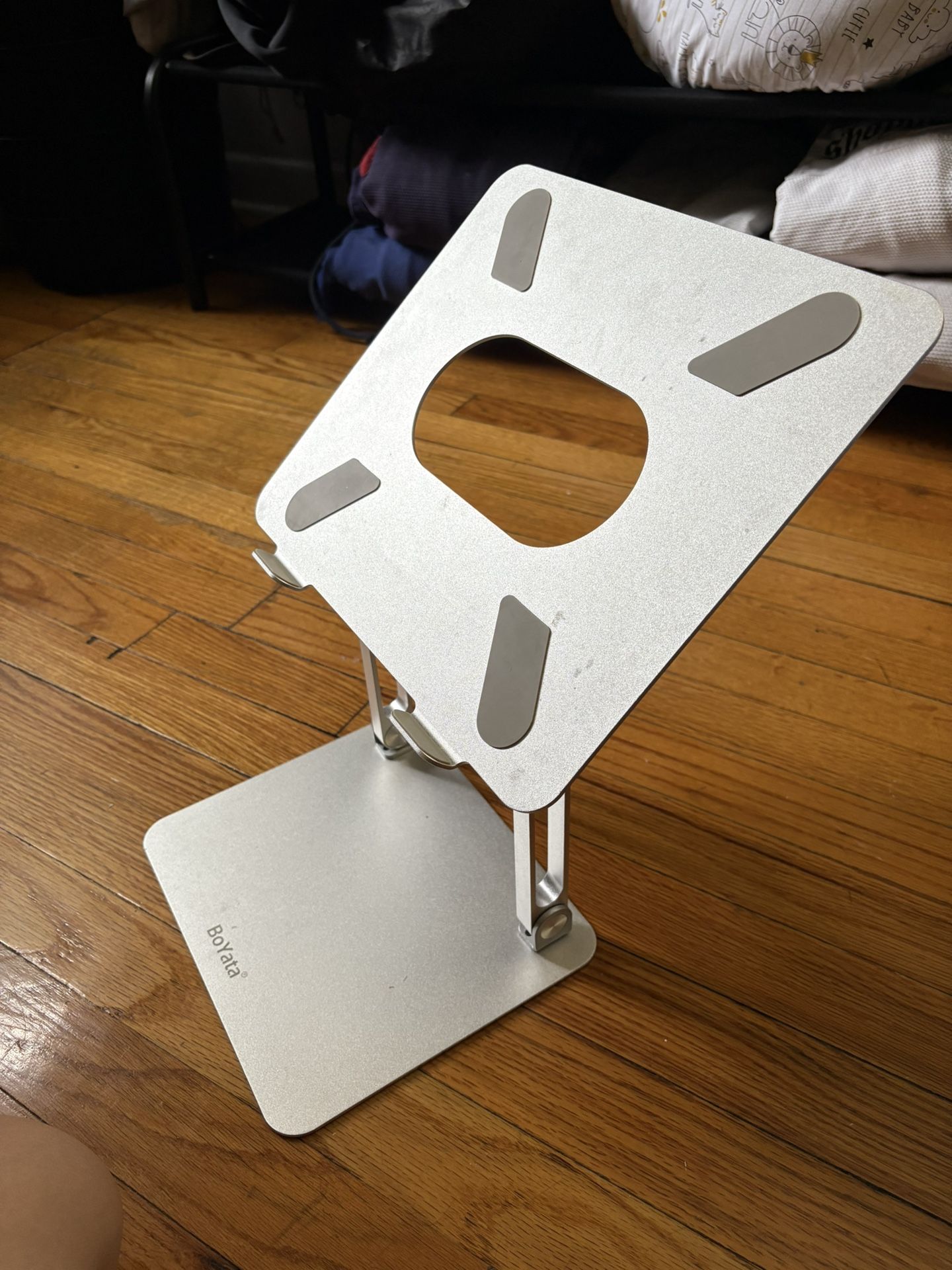 Laptop Stand
