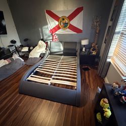 Full Size Bed Free Pick Up Today 12-29-25