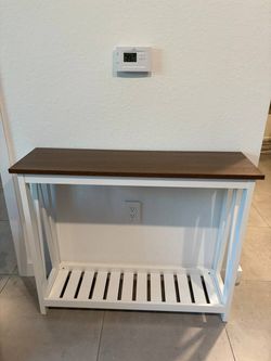 Storage table