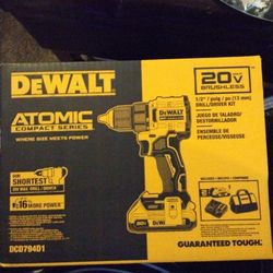 Dewalt Atomic Drill/driver 20volt