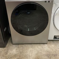Samsung Bespoke 7.6 cu. ft Washer Dryer  2E16
