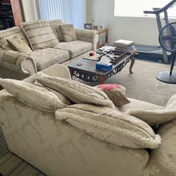 Living Room Matched Set