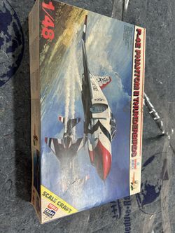 F-4E PHANTOM 11 THUNDERBIRDS 1/48