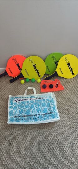 Pro Kadima Paddles with balls