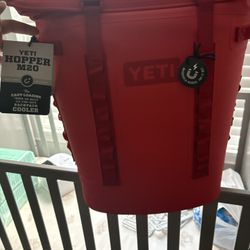 M20 Yeti Backpack Cooler Brand New 