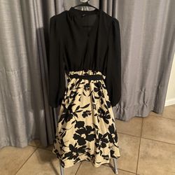 Clack With White Floral Dress