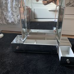 Vanity Mirror 