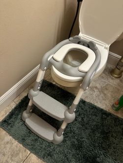 Kids potty training toilet seat with steps
