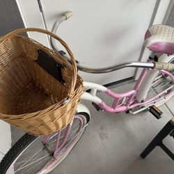 Beach Cruiser Bike With Basket 