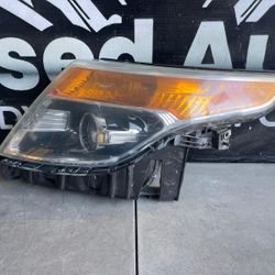 Ford Explorer Left Driver Headlight Oem
