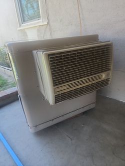 LIKE NEW Swap Cooler