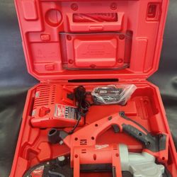 Milwaukee M18 18V Band Saw 2629-20 with Charger Case and One Battery