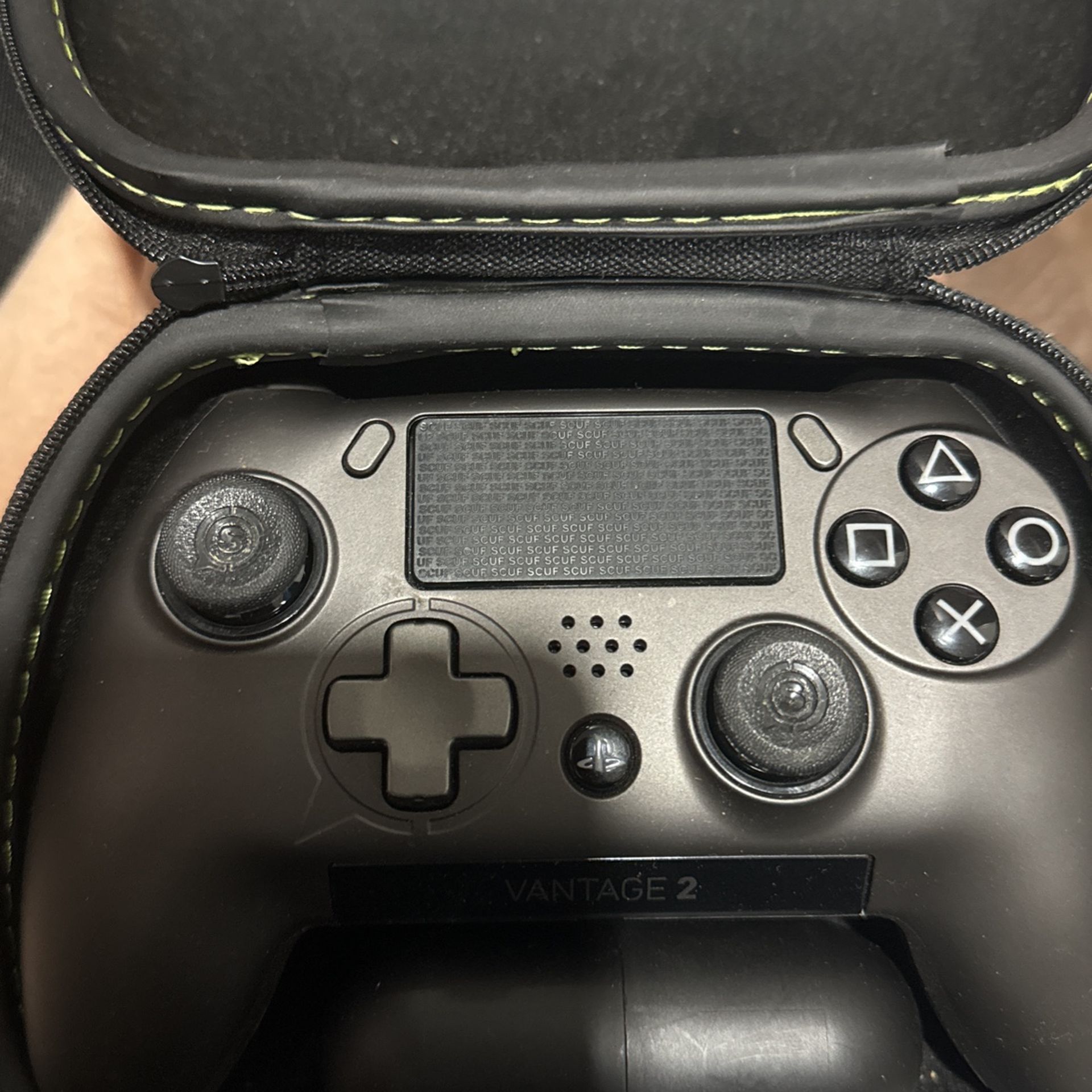 Scuf PS4 Vantage 2