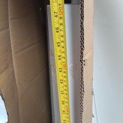 Blinds/ Curtains