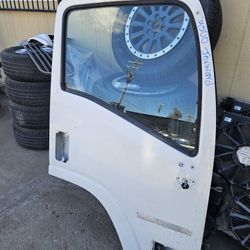 Mitsubishi Chevrolet  Van Box Truck Work Truck  Right Front Door Oem  