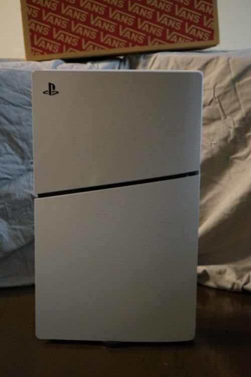 PS5 SLIM DIGITAL