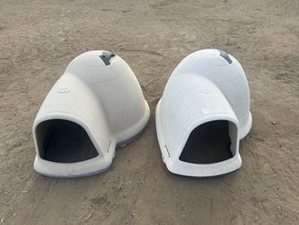 Petmate Indigo Dog House  xxl – Lot of 2
