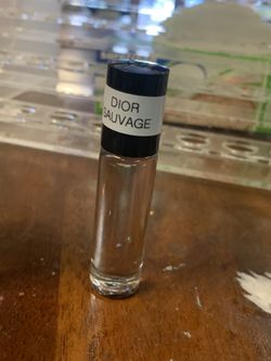 Dior Sauvage (m) body oil fragrances