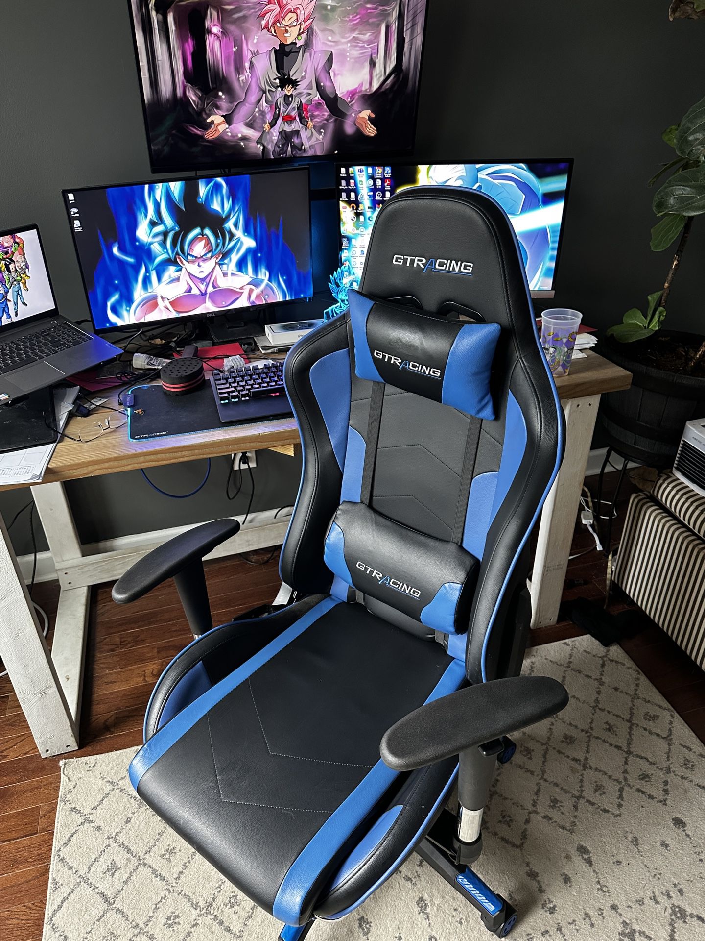 GTR Gaming Chair With Speakers