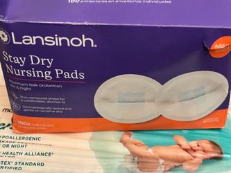Lansinoh Stay Dry Nursing Pads 100 Count