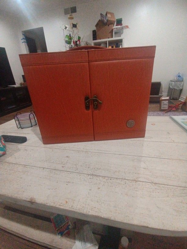 Rocky Patel Leather Party Case Breifcase