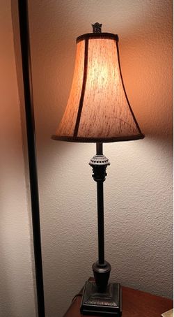 Table lamp