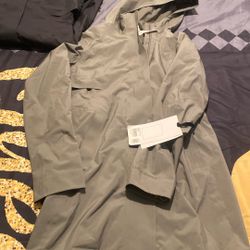 Lululemon Rain Rebel 