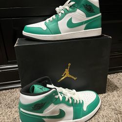 Jordan One Mid
