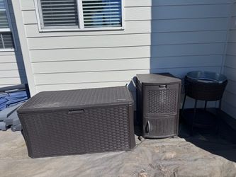 Suncast Storage Box—Mobile Cooler—Ice Bucket Holder