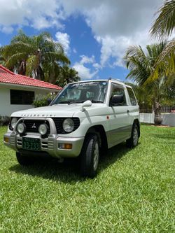 1998 Mitsubishi Montero