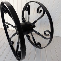 Beautiful Metal Steel Hose Reel Hanger, Heavy Duty Powder Painted.