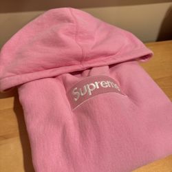 Supreme Hoodie 