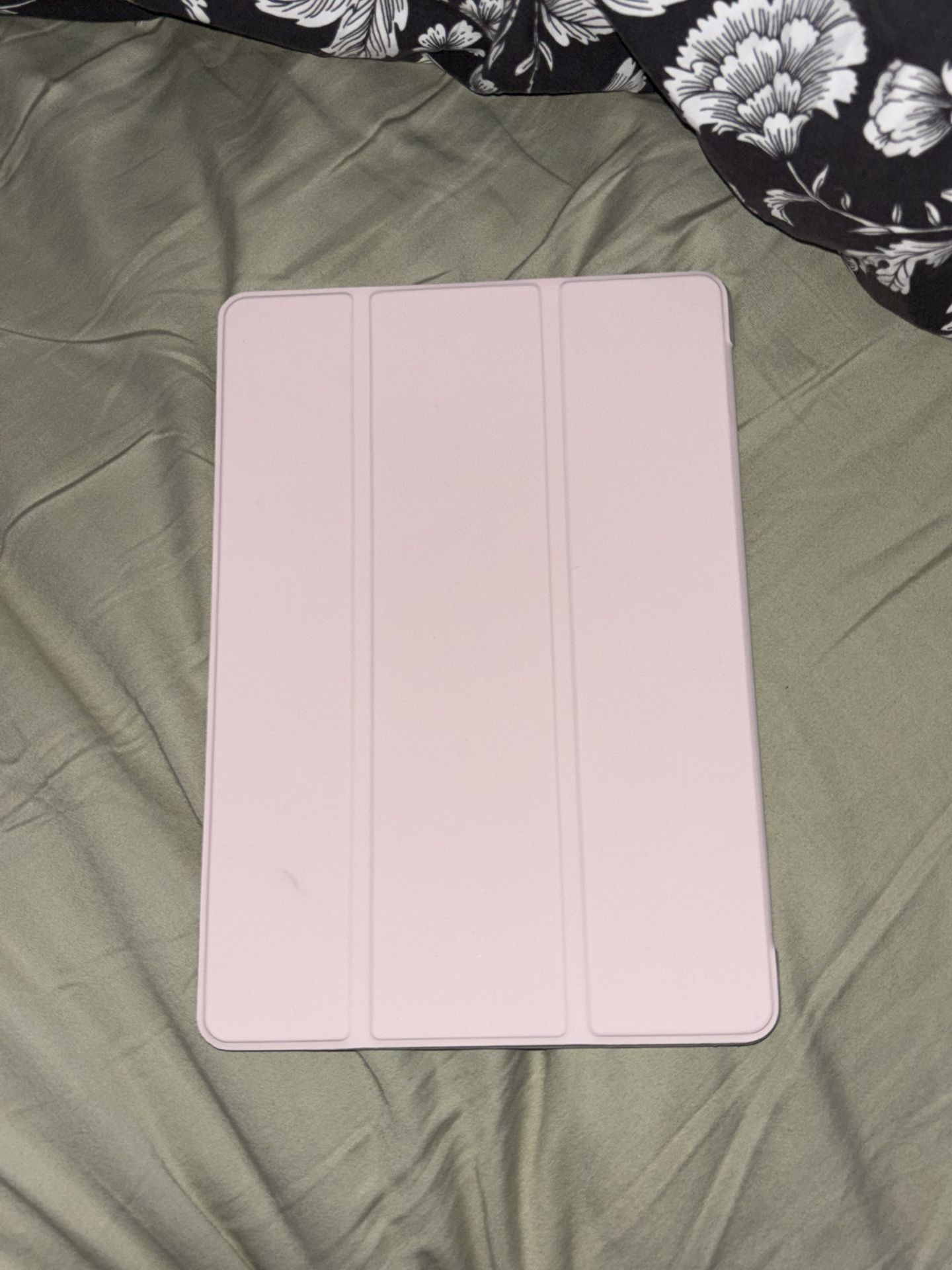 Apple Ipad (9th Generation 10.2 in) 64 GB