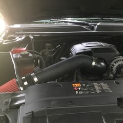 09-13 Chevy Silverado gmc Sierra cold air intake Kit (brand new)