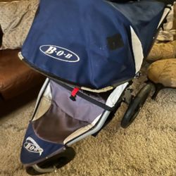 BoB Revolution Jogging Stroller