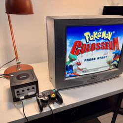 APEX AT2002 20” CRT TV – Great for Retro Gaming