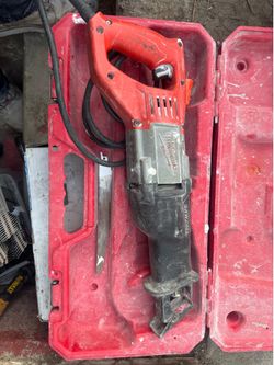 Milwaukee Heavy Duty Corded Sawzall – Used, Works Great