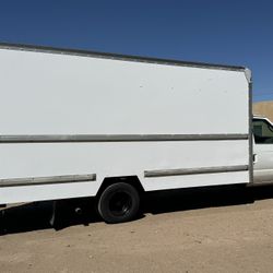 2009 Ford E-350