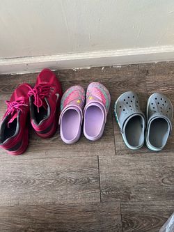 Shoe