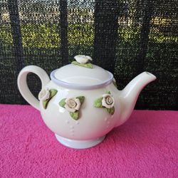 Teleflora White Ceramic Tea Pot With Roses Large Teapod
