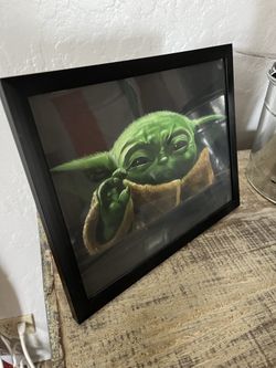 Baby Yoda Photo And Frame