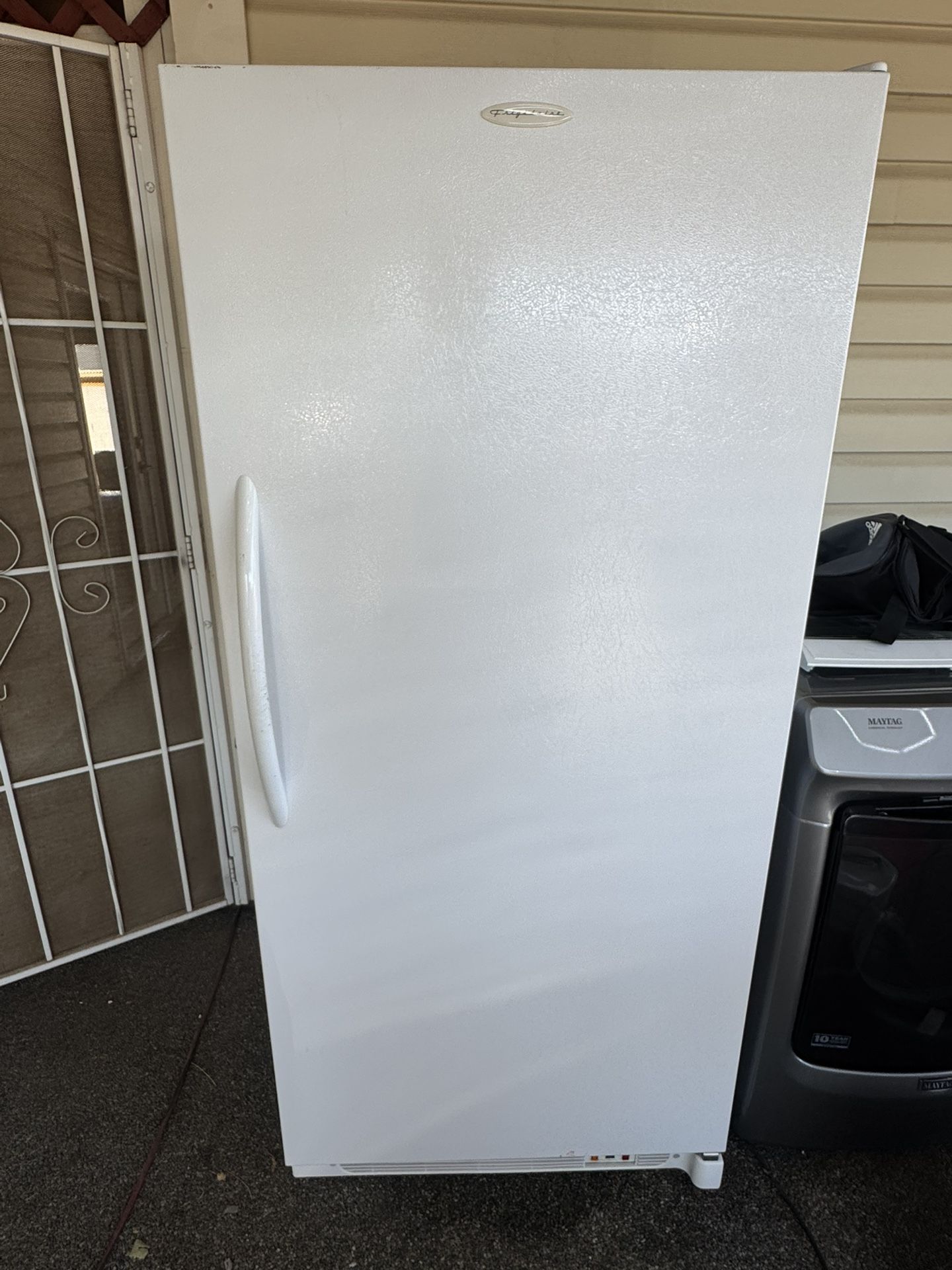 Freezer Frigidaire
